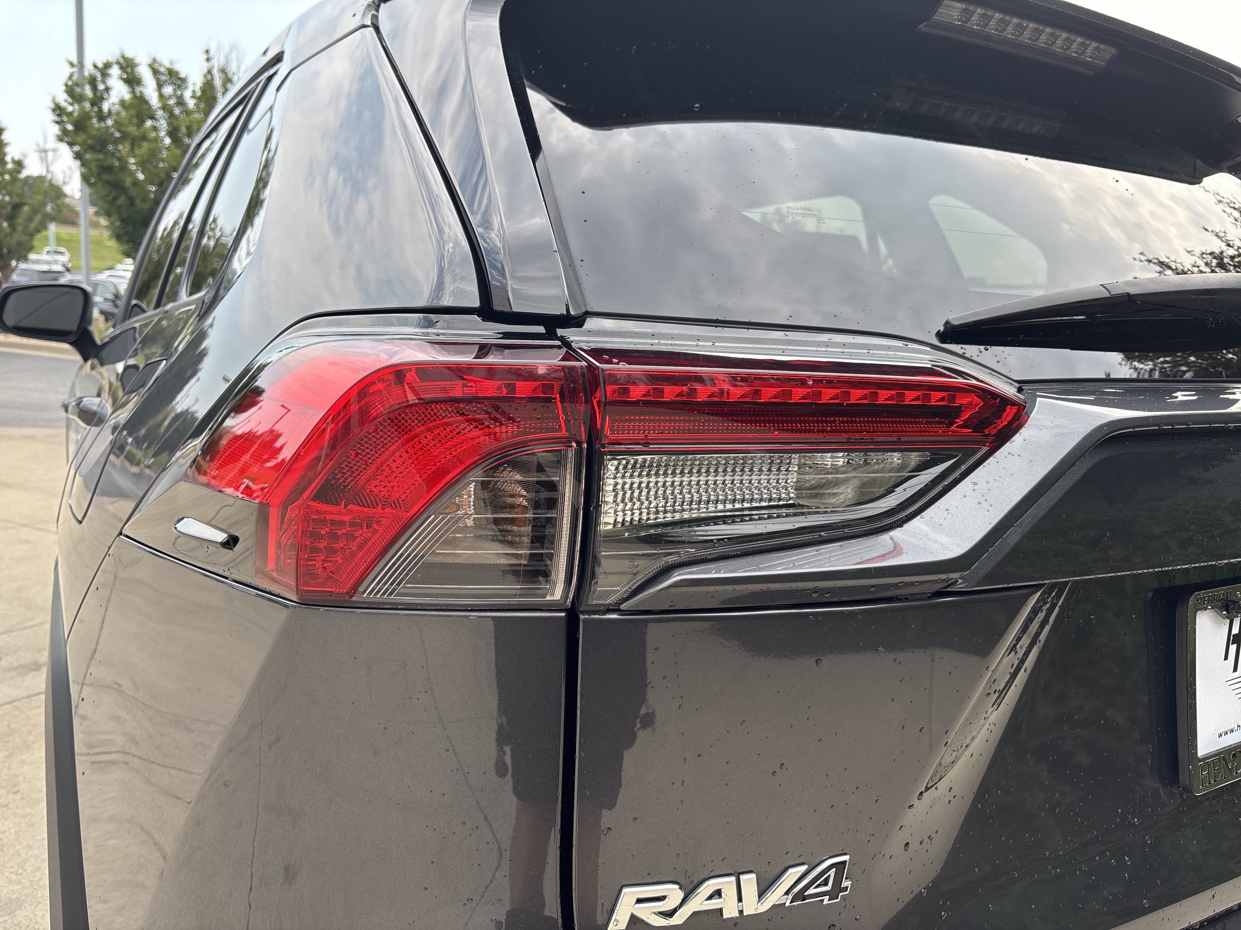 Used 2023 Toyota RAV4 LE AWD/4WD image 12