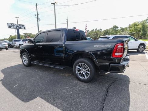 Used 2022 RAM 1500 Laramie w/ Sport Appearance Package AWD/4WD image 6
