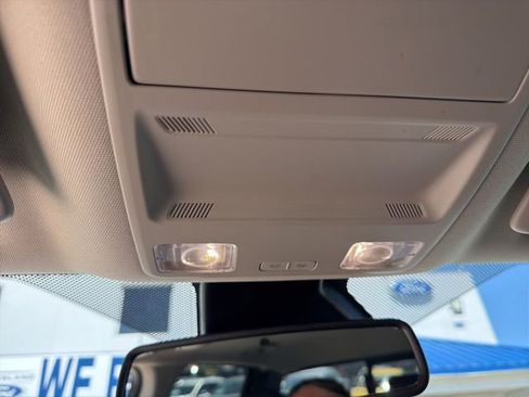 Used 2023 Ford Ranger Lariat w/ Tremor Off-Road Package image 29