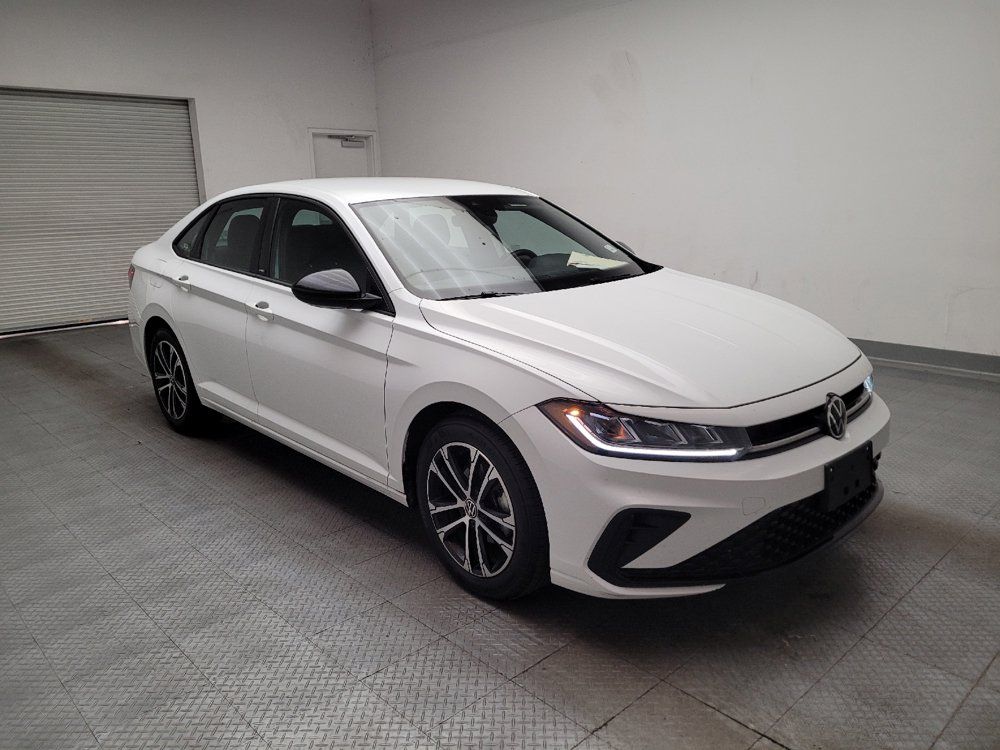 Used 2025 Volkswagen Jetta Sport FWD image 13