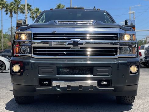Used 2017 Chevrolet Silverado 3500 High Country w/ Duramax Plus Package AWD/4WD image 9