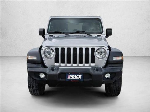 Used 2020 Jeep Wrangler Unlimited Sport S AWD/4WD image 2