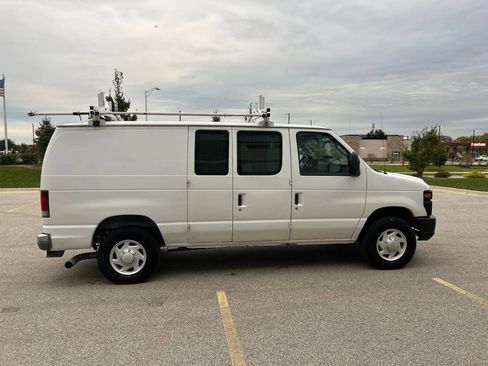 Used 2009 Ford E-350 and Econoline 350 Super Duty image 6