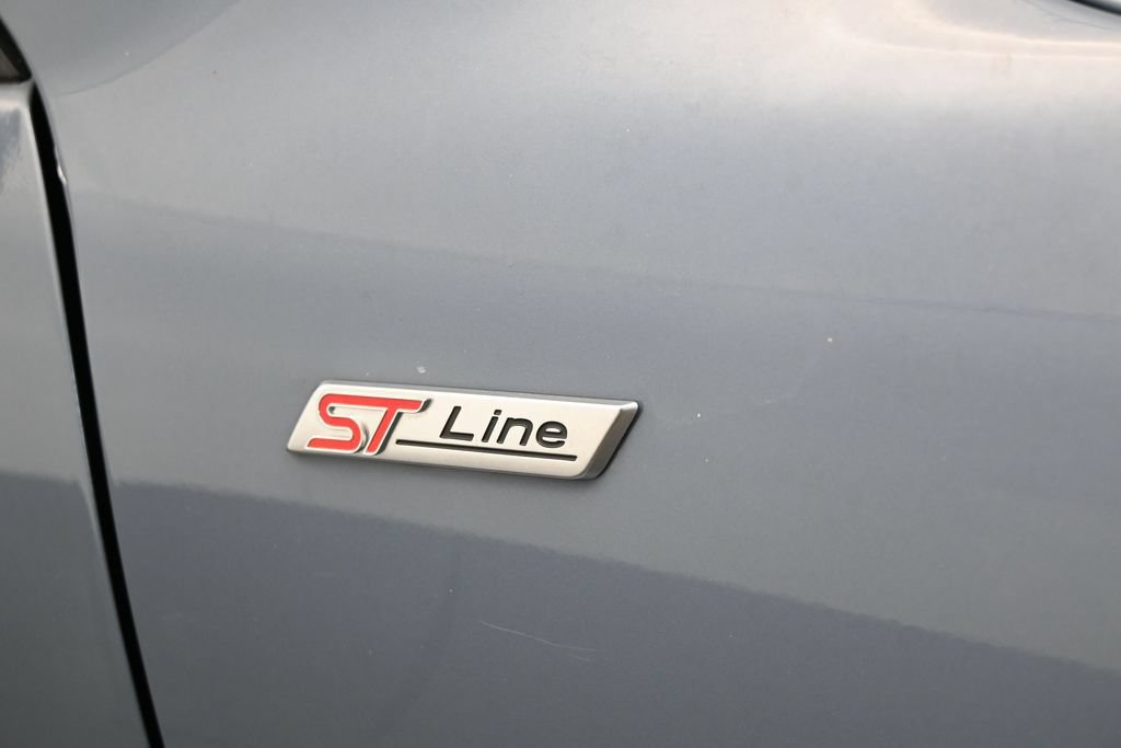 Used 2024 Ford Escape ST-Line w/ Tech Pack #1 FWD image 43
