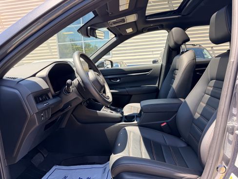 Used 2025 Honda CR-V Sport-L image 14