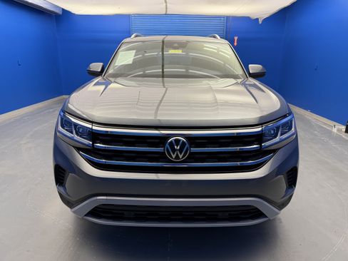 Used 2023 Volkswagen Atlas SEL AWD/4WD image 3