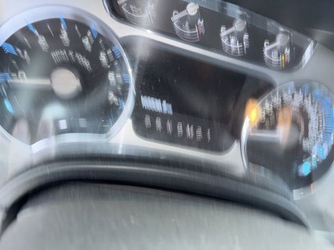 Used 2011 Ford F150 Platinum image 14