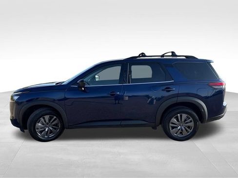 Certified 2026 Nissan Pathfinder SV AWD/4WD image 5