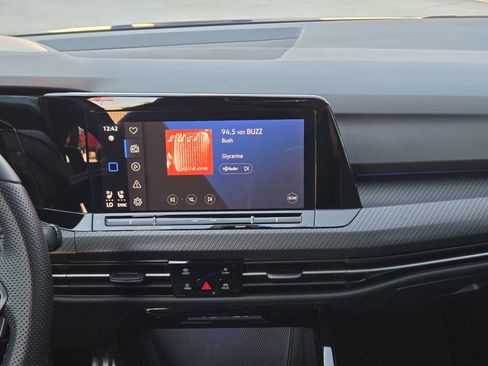 Used 2024 Volkswagen Golf R image 21