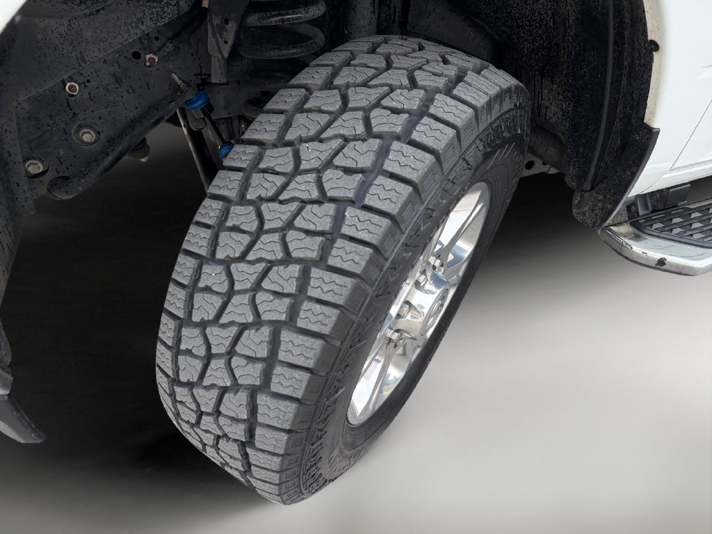 Used 2024 RAM 2500 Big Horn AWD/4WD image 10