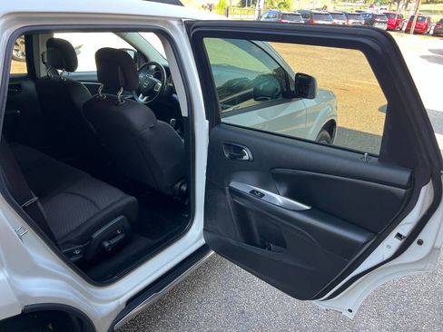 Used 2017 Dodge Journey Crossroad image 15