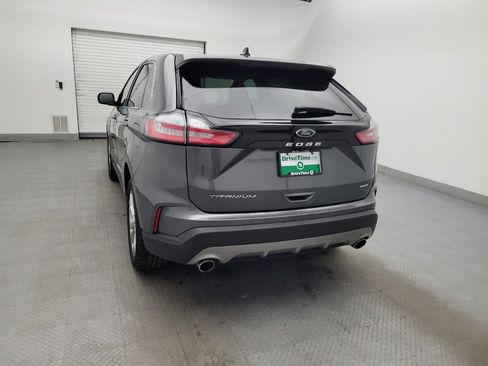 Used 2024 Ford Edge Titanium image 6