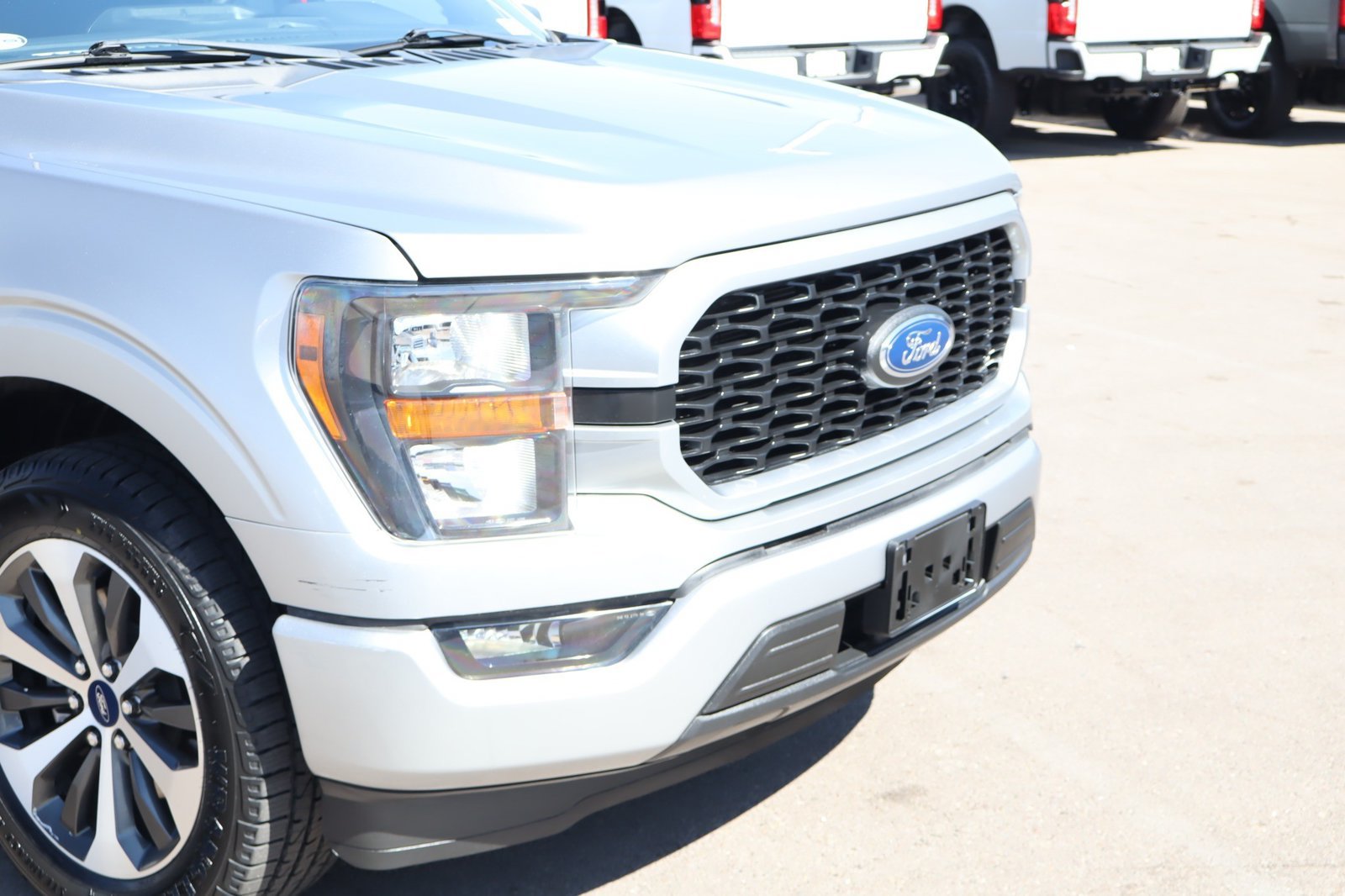 Used 2023 Ford F150 XL w/ STX Appearance Package RWD image 9
