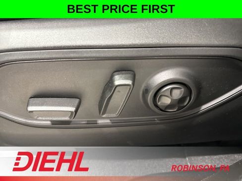 New 2026 Jeep Grand Cherokee Laredo image 19