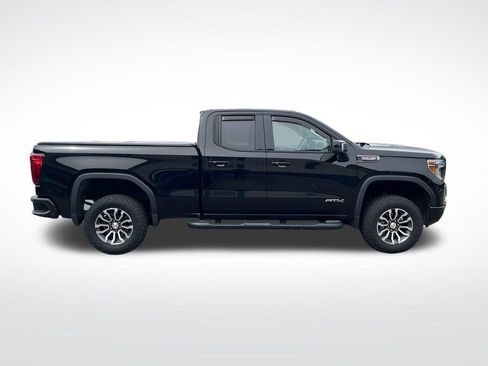 Used 2019 GMC Sierra 1500 AT4 w/ Off Road Performance Package AWD/4WD image 7