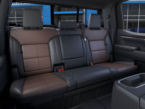 New 2026 Chevrolet Silverado 1500 High Country AWD/4WD image 17