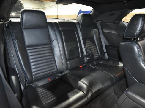 Used 2009 Dodge Challenger R/T RWD image 39