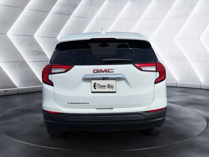 Certified 2024 GMC Terrain SLE