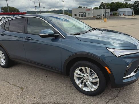 New 2025 Buick Envista Preferred w/ Convenience I Package image 2