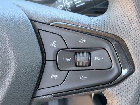 New 2026 Chevrolet Trax LS w/ LS Convenience Package image 18