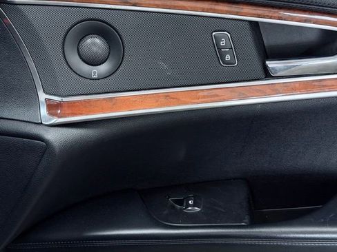 Used 2019 Lincoln Nautilus Reserve AWD/4WD image 19