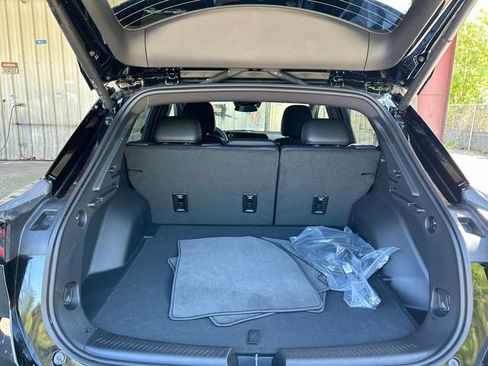 New 2026 Chevrolet Equinox EV LT AWD/4WD image 24