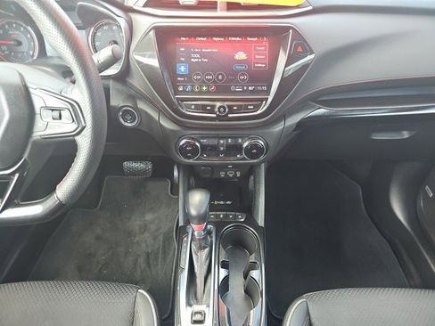 Used 2022 Chevrolet TrailBlazer RS w/ Technology Package image 20