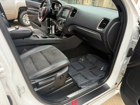 Used 2020 Dodge Durango GT RWD image 25