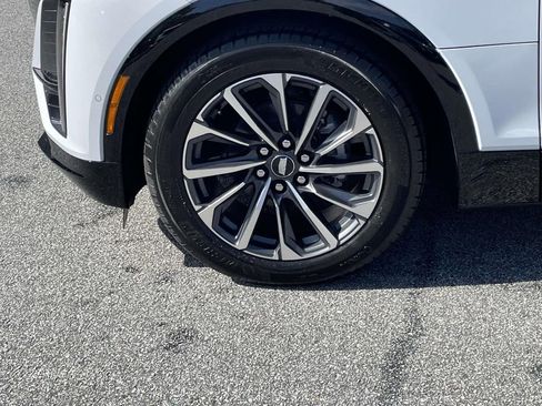 New 2026 Cadillac Lyriq Sport image 9