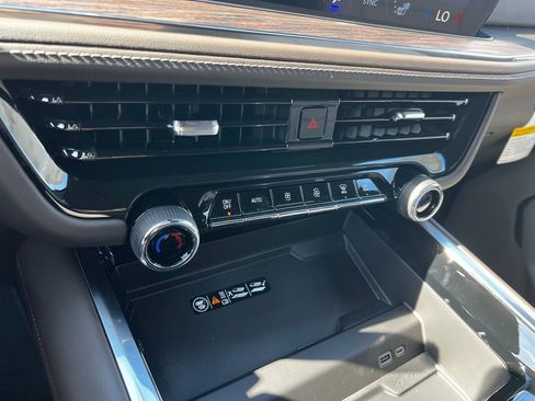 New 2026 Chevrolet Tahoe LT image 32