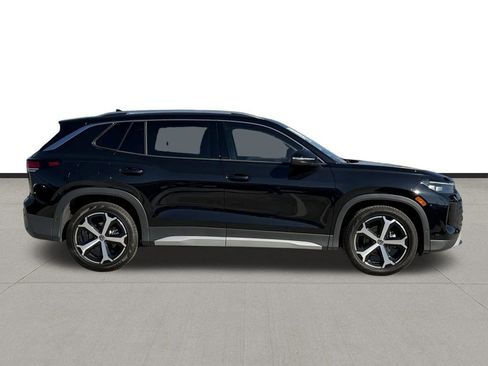 New 2026 Volkswagen Tiguan SE FWD image 4