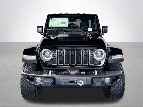 New 2025 Jeep Wrangler Unlimited Rubicon 392 image 3