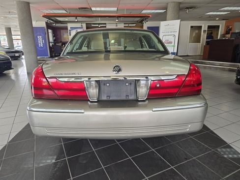 Used 2004 Mercury Grand Marquis LS RWD image 5