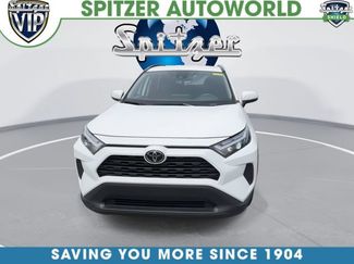 Used 2024 Toyota RAV4 XLE FWD video 3