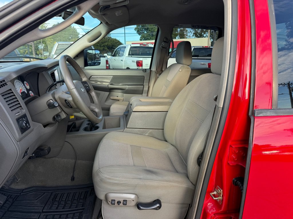 Used 2007 Dodge Ram 3500 Truck SLT AWD/4WD image 9