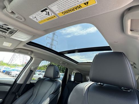 Used 2023 Acura MDX SH-AWD w/ Technology Package image 25