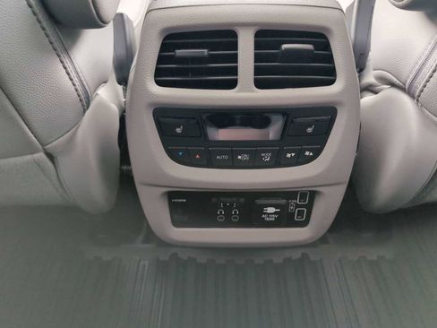 Used 2021 Honda Pilot Elite image 23