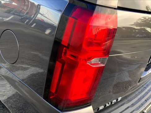 Used 2017 Chevrolet Tahoe LT RWD image 29