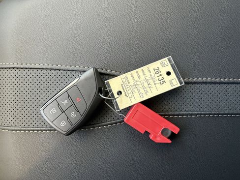 New 2026 Chevrolet Traverse High Country image 23