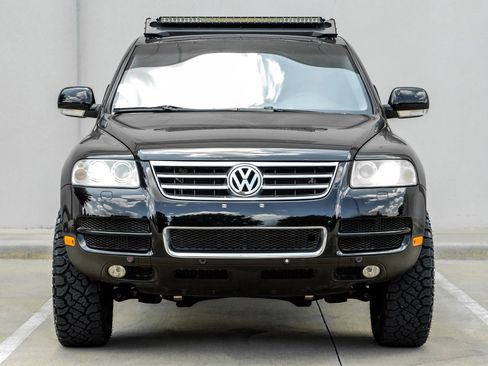 Used 2006 Volkswagen Touareg V10 TDI AWD/4WD image 10