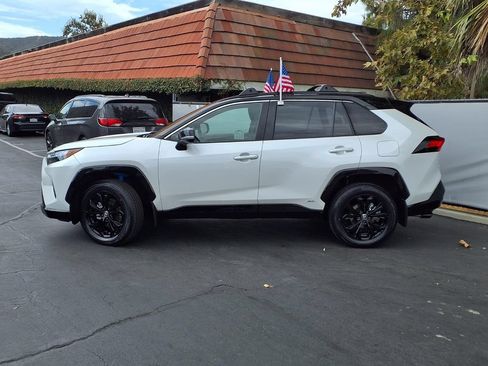 Certified 2025 Toyota RAV4 XSE w/ Weather Package AWD/4WD image 4