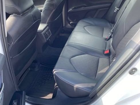 Used 2020 Toyota Camry XSE FWD image 17