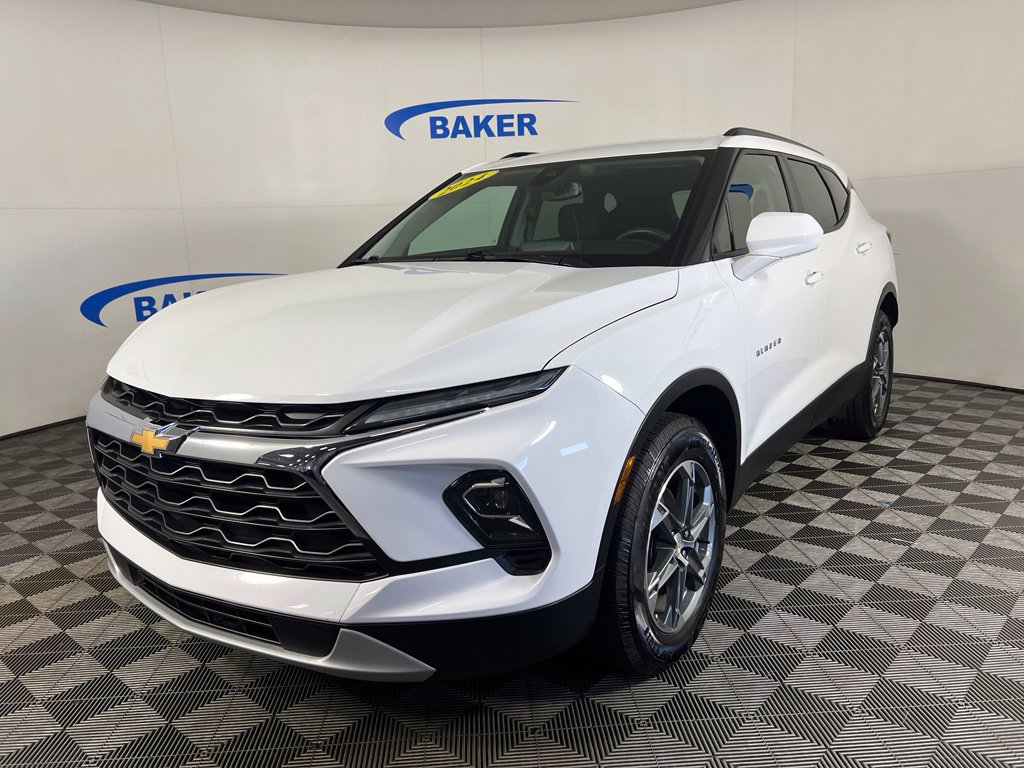 Certified 2024 Chevrolet Blazer LT w/ Convenience Package AWD/4WD image 1