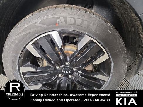 Certified 2023 Kia Telluride SX Prestige image 12