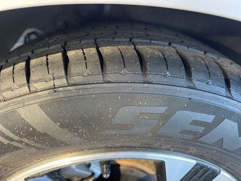 Used 2024 Nissan Sentra SV image 10