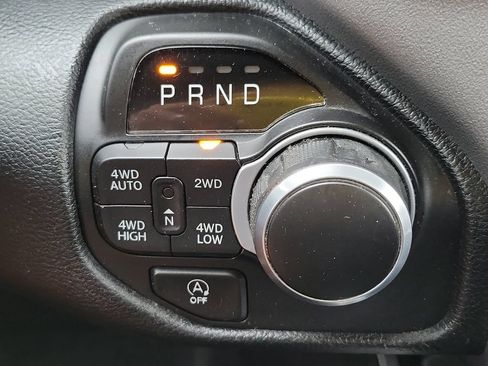 Used 2022 RAM 1500 Big Horn AWD/4WD image 37