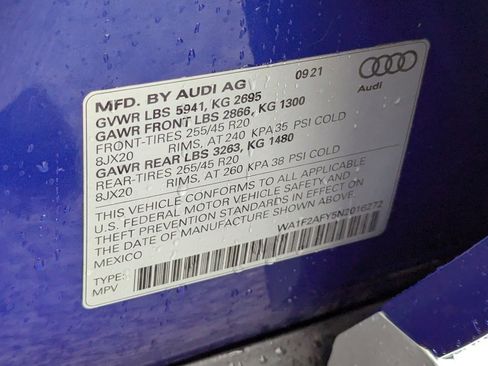 Used 2022 Audi Q5 e Prestige w/ Prestige Package image 46