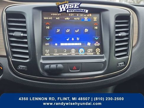 Used 2016 Chrysler 200 C w/ Premium Group image 20