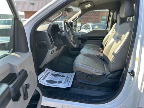 Used 2018 Ford F250 XL image 15