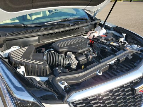 New 2025 Cadillac XT5 Premium Luxury w/ Technology Package image 32